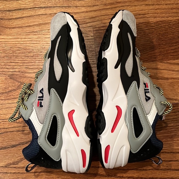 Fila Dad Sneaker - Picture 8 of 11